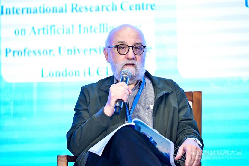 巴西里约热内卢联邦大学教授罗伯托·伦特（Roberto Lent）