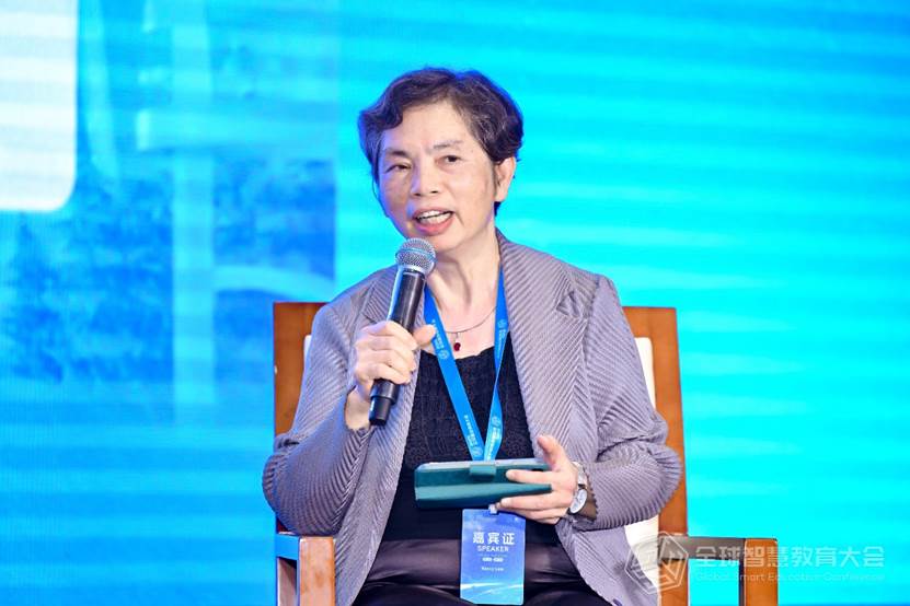 香港大学教育应用信息技术发展研究中心教授罗陆慧英（Nancy Law）